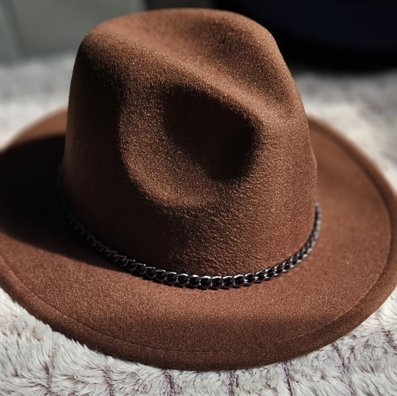 ... Accessories - 🤠NWOT Brown Fedora